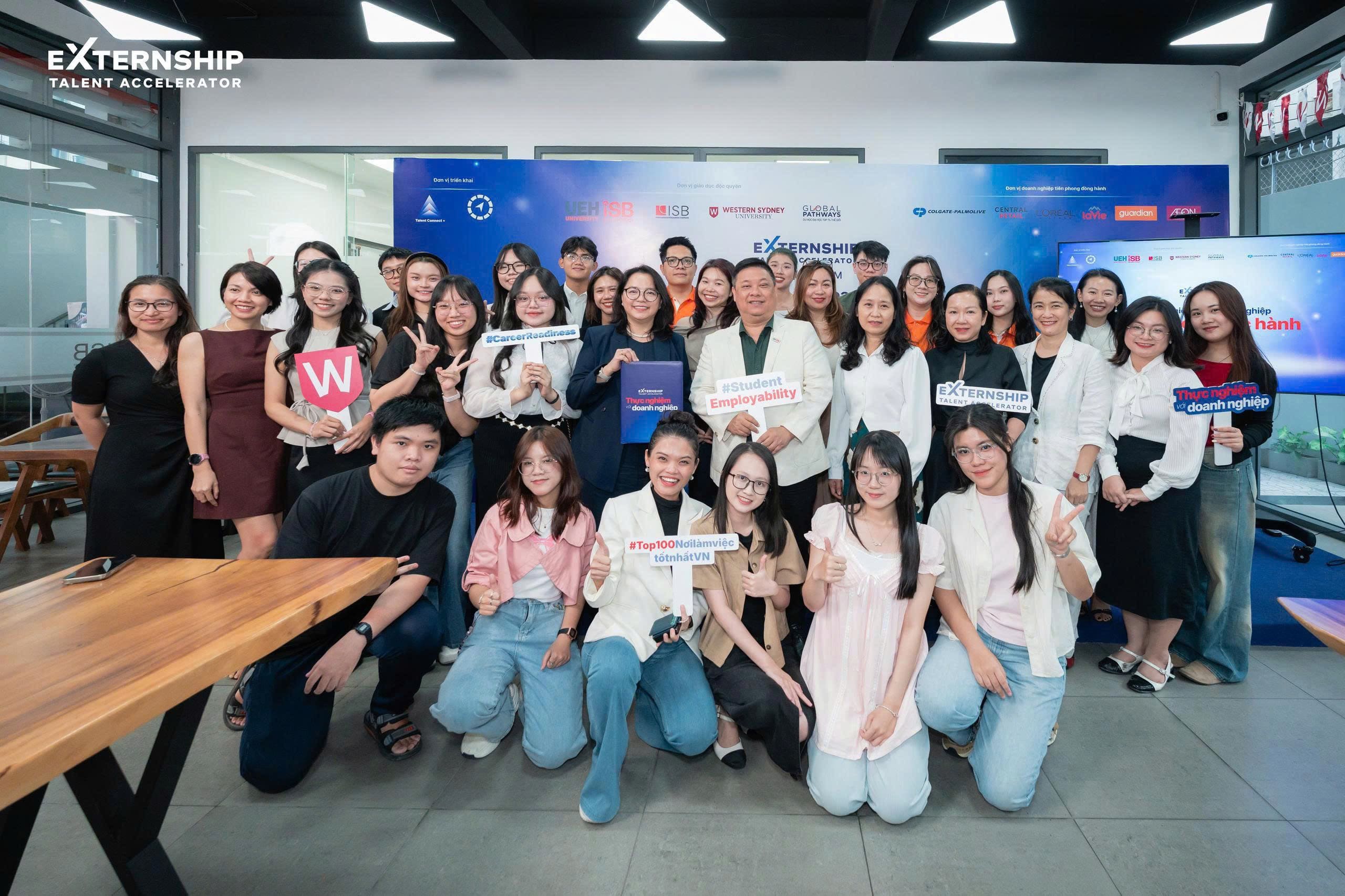 Tọa đàm Externship “Thực học đến Thực hành”: Lợi thế cạnh tranh nghề nghiệp từ trải nghiệm thật